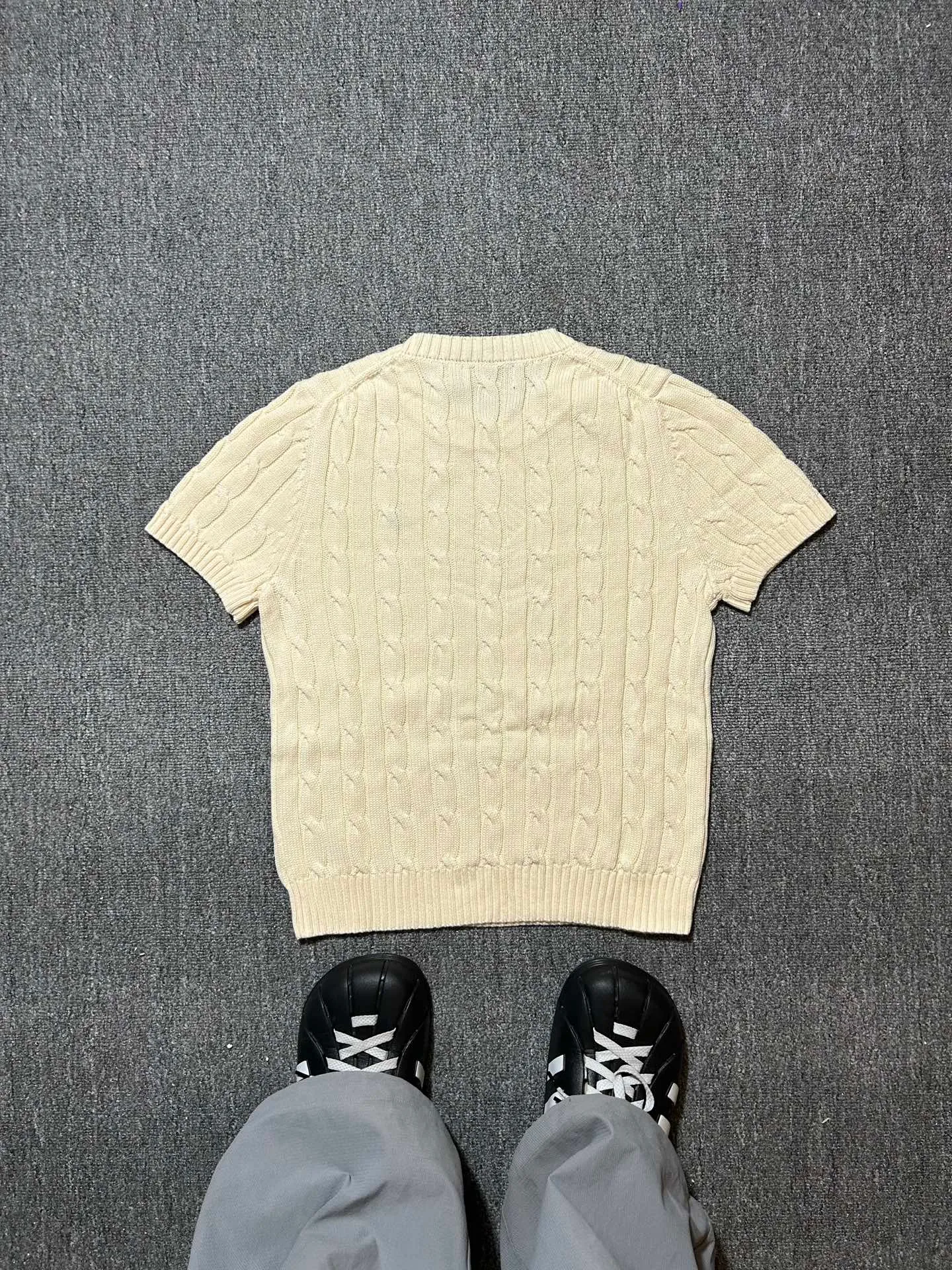 P160 Polo Ralph Lauren SS23 solid color logo embroidered sweater, official website logo on the collar. Scan the QR code to enter the official website and compare the quality at will. Size: XS-L